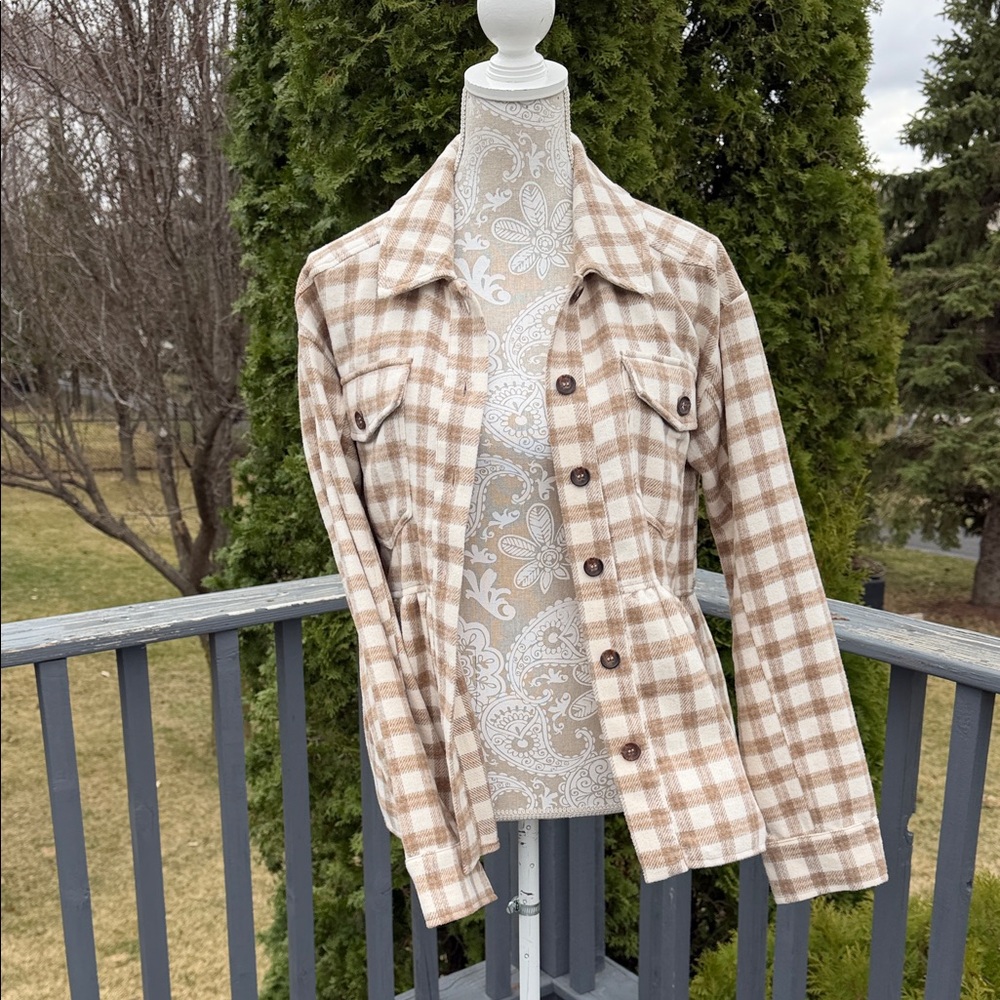 Mystree Tan/Brown/Cream Plaid Button-Front Peplum Jean Jacket sz M